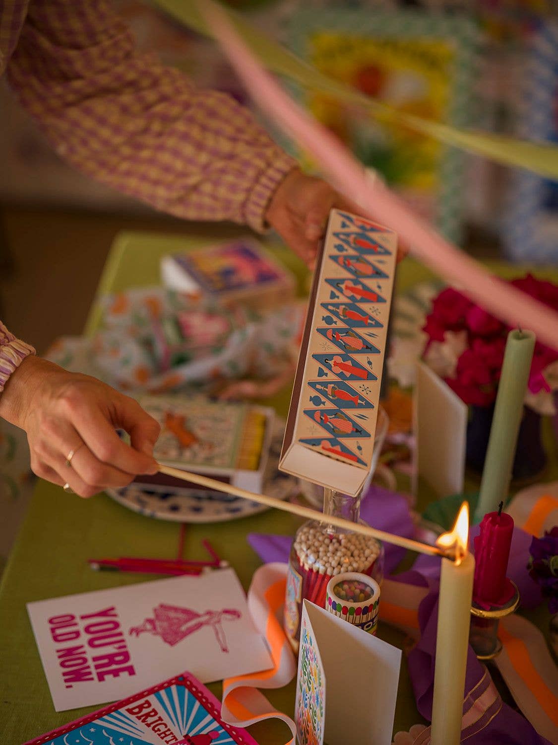 Cosmic Ladies Long Luxury Matches