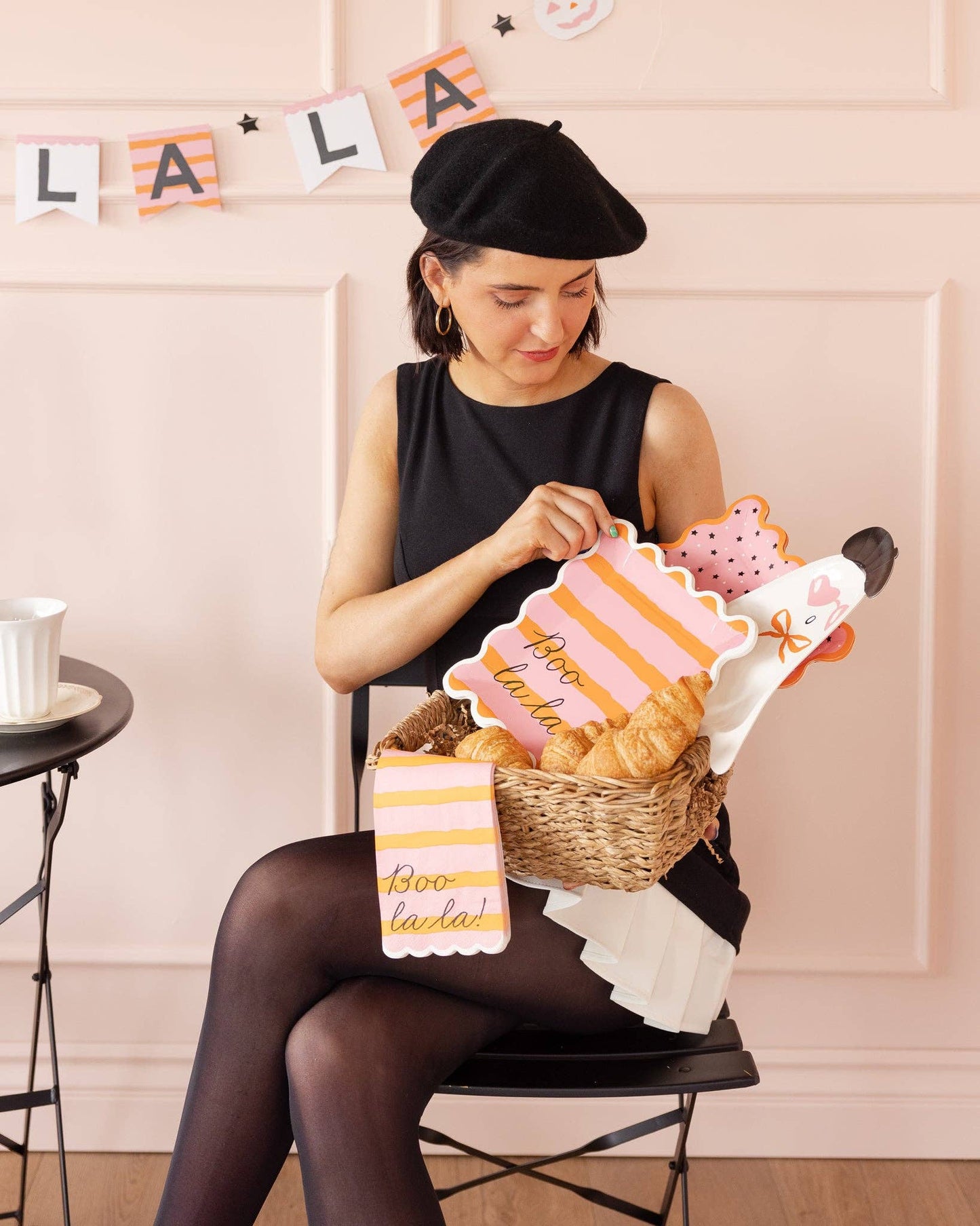 Boo La La Dinner Napkin (Pink & Orange)
