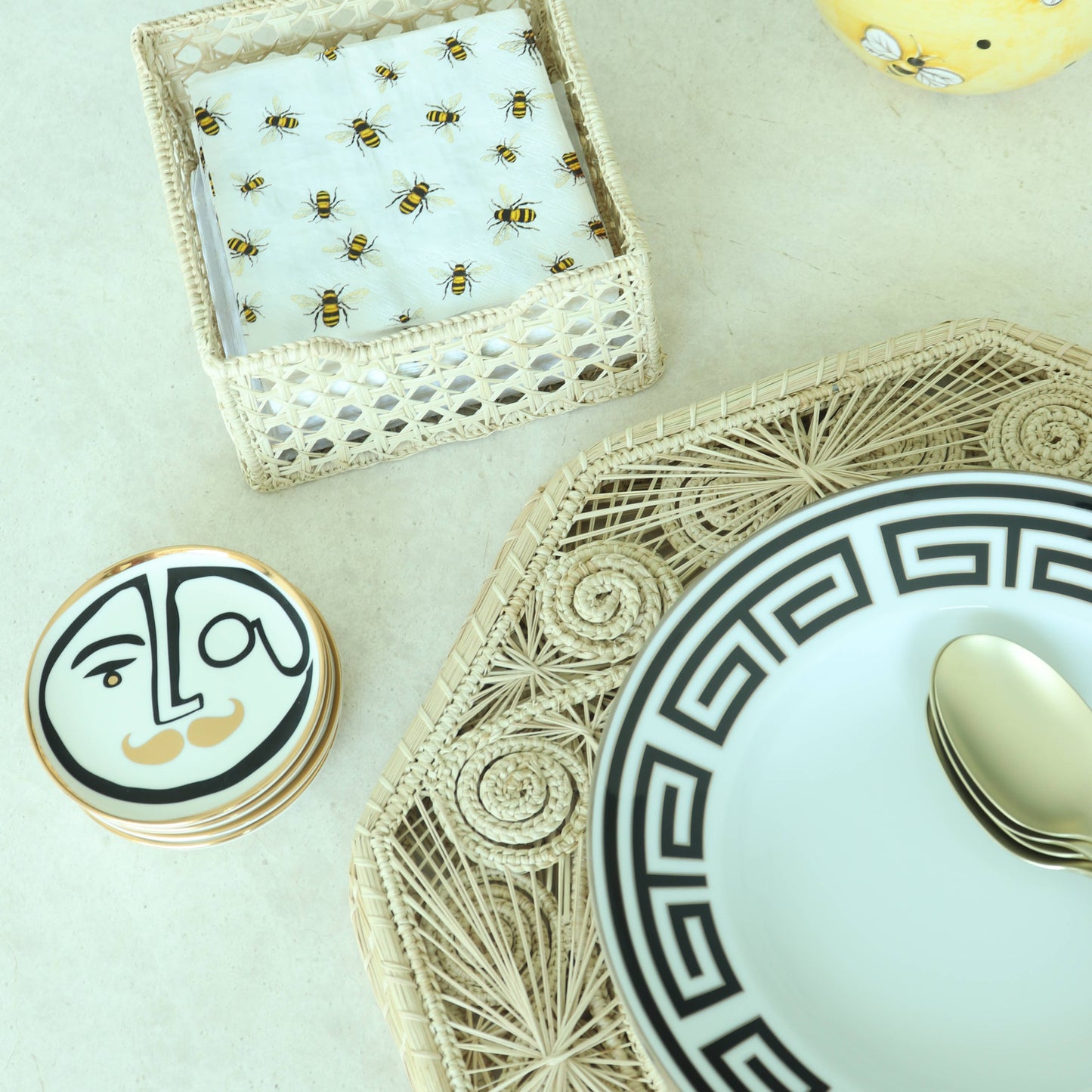 Octagonal Caracoli Placemat