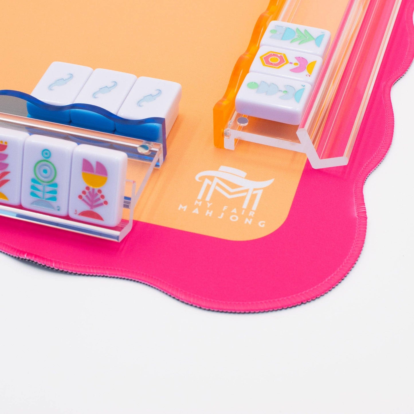 Wavy Acrylic Mahjong Racks