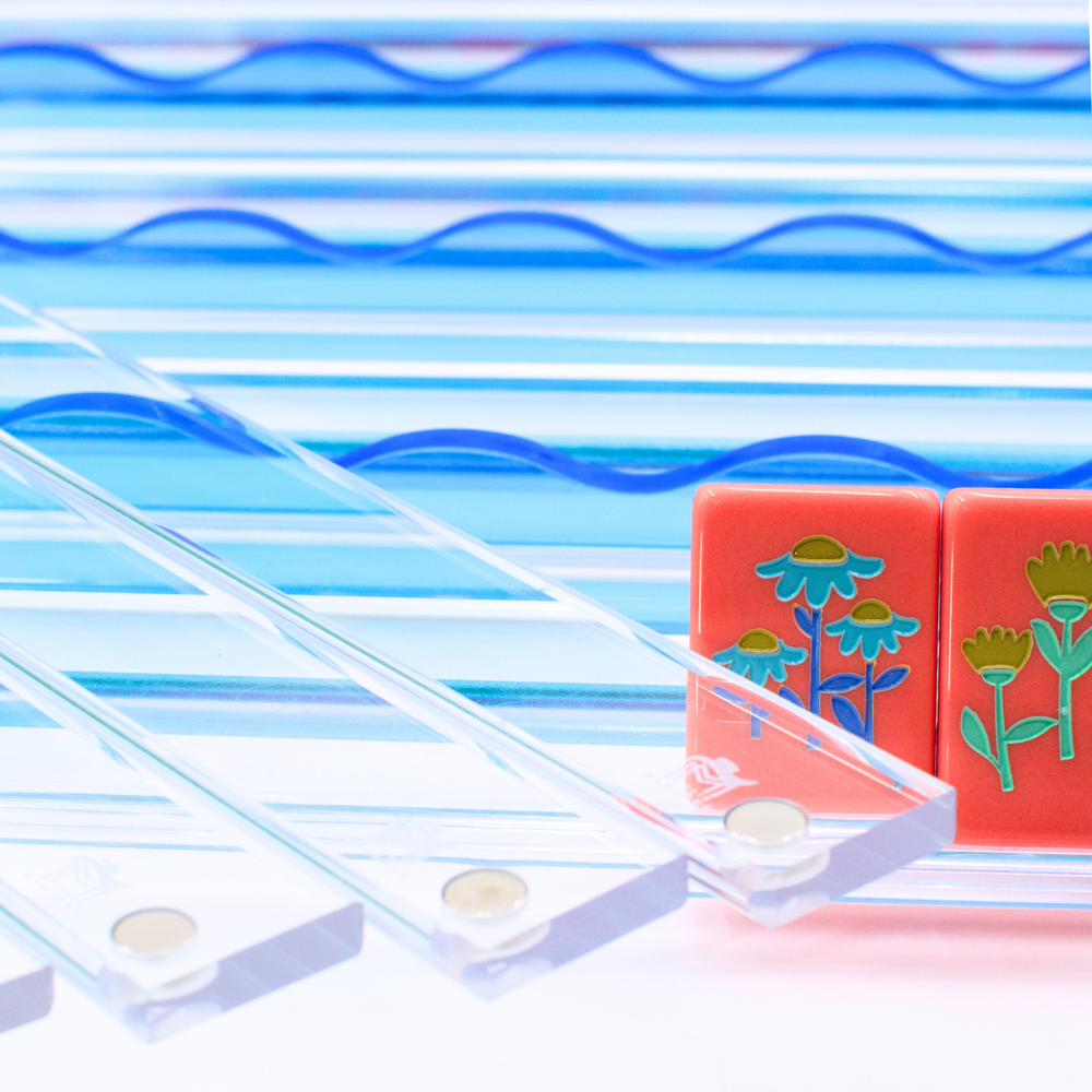 Wavy Acrylic Mahjong Racks