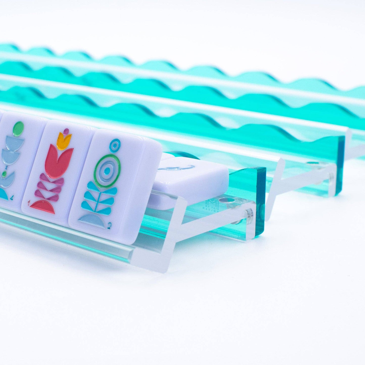 Wavy Acrylic Mahjong Racks