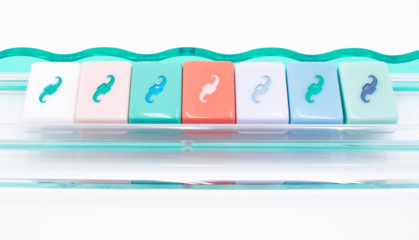 Wavy Acrylic Mahjong Racks