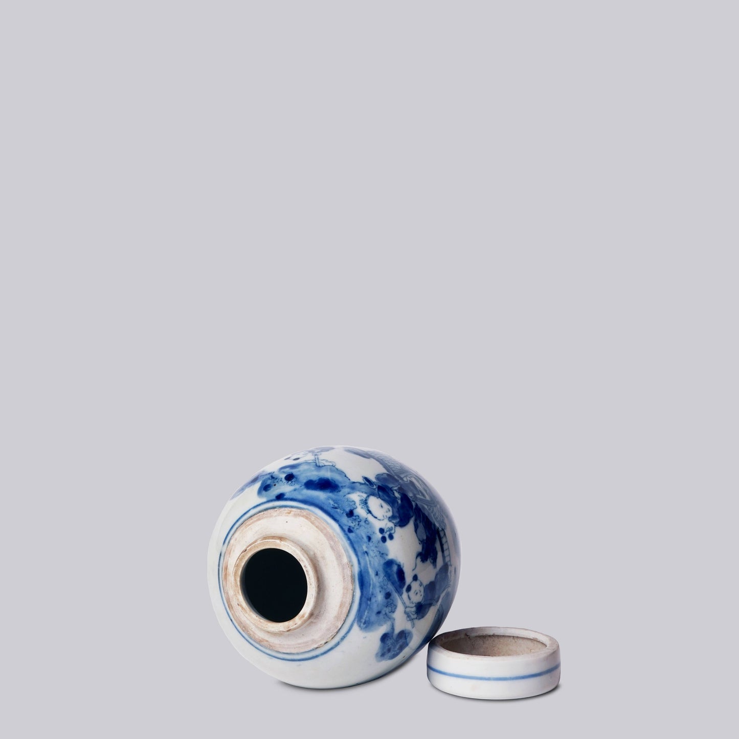 Porcelain Playing Children Round Jar