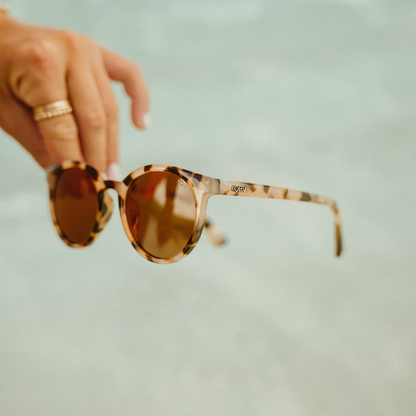Polarized Round Sunglasses in Heron Blush