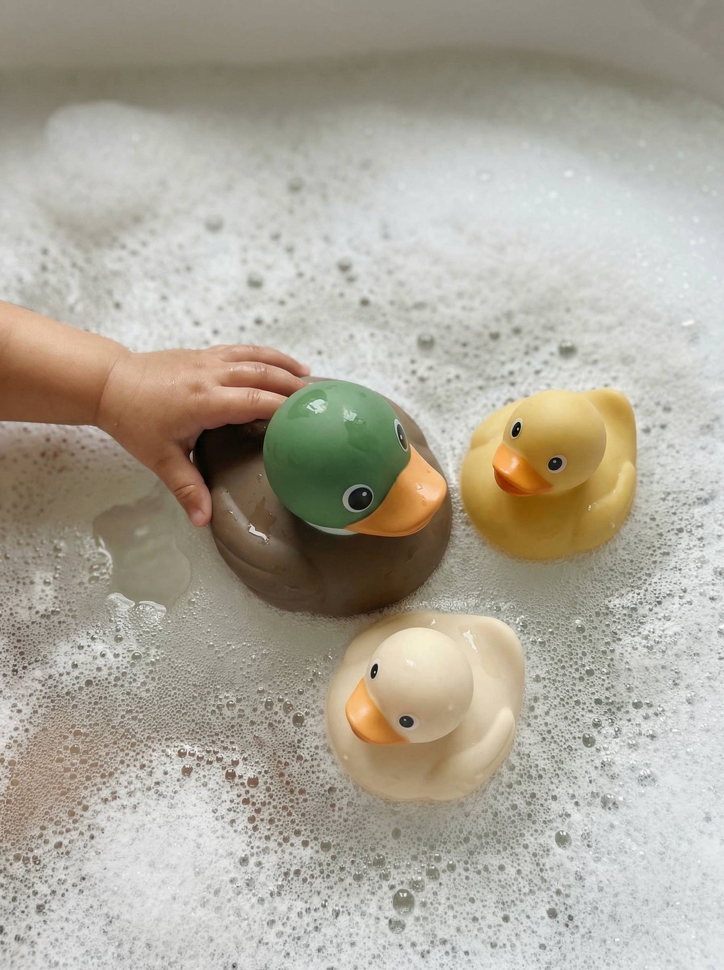 Itzy Ducky Family™