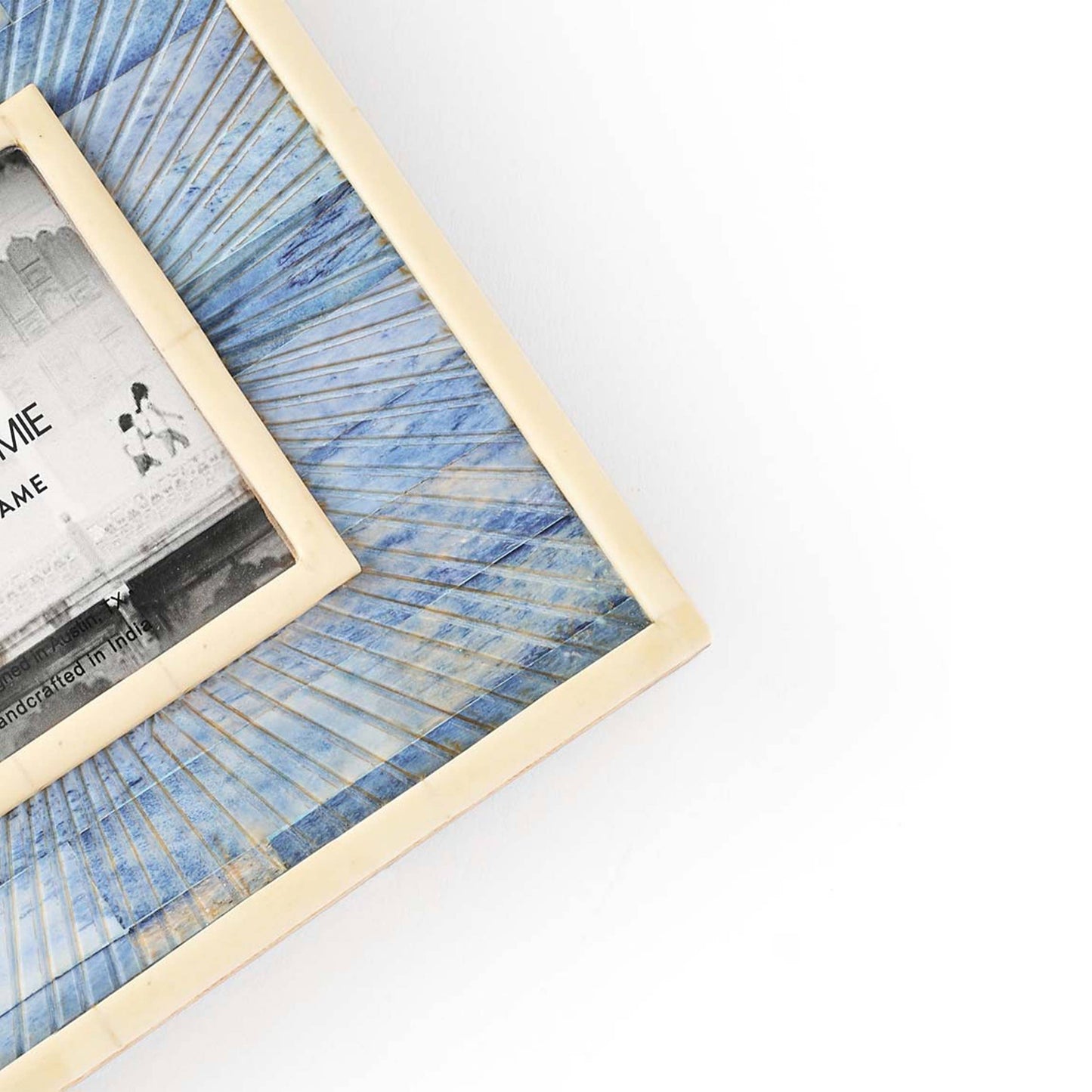 Neela 3x3 Picture Frame