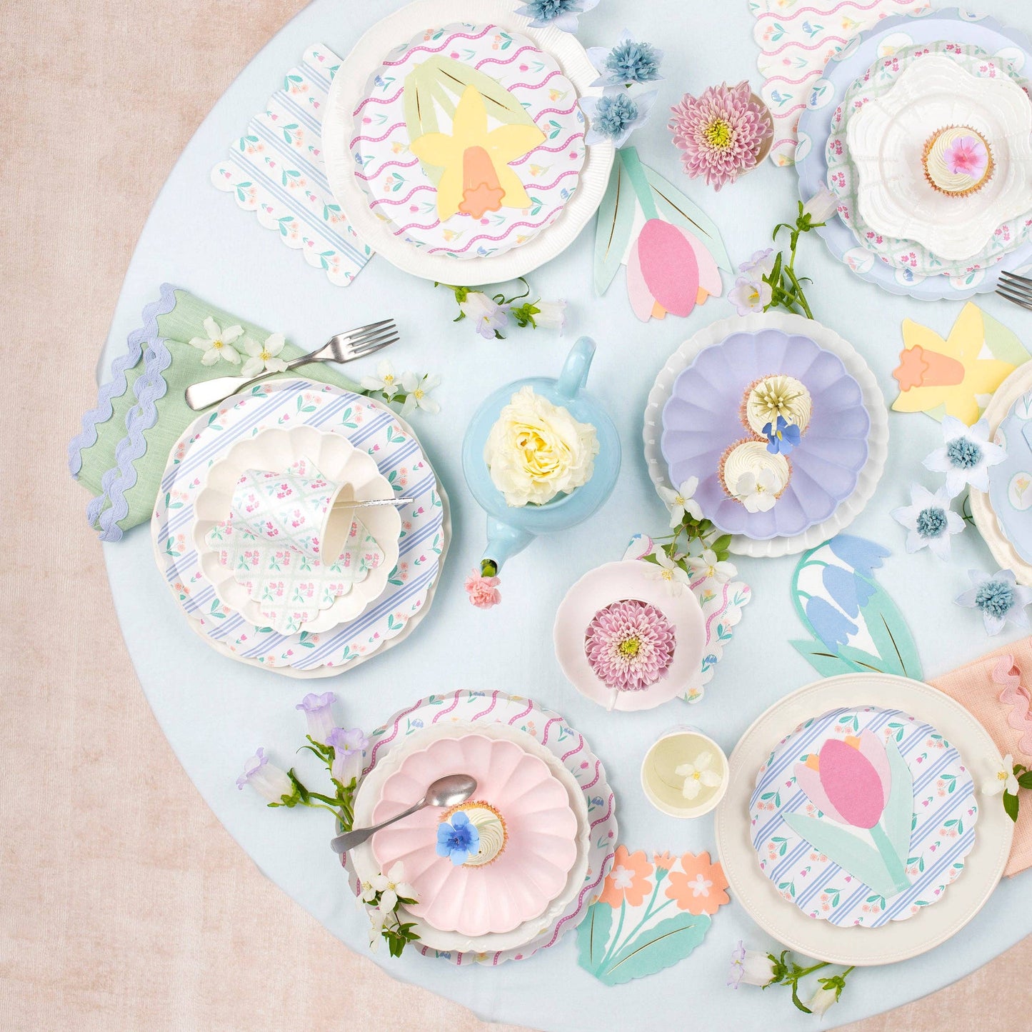 Bloomsbury Floral Pattern Large Napkins