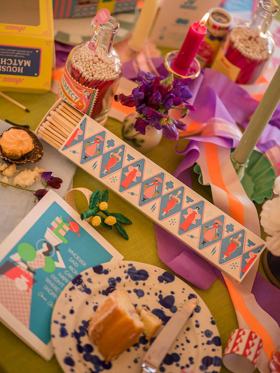 Cosmic Ladies Long Luxury Matches