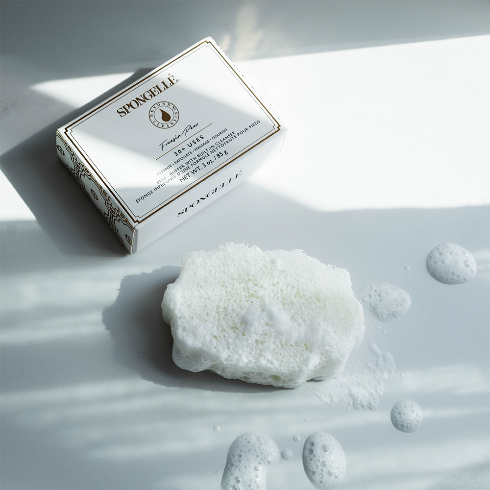 Spongellé - Freesia Pear Pedi Buffer 